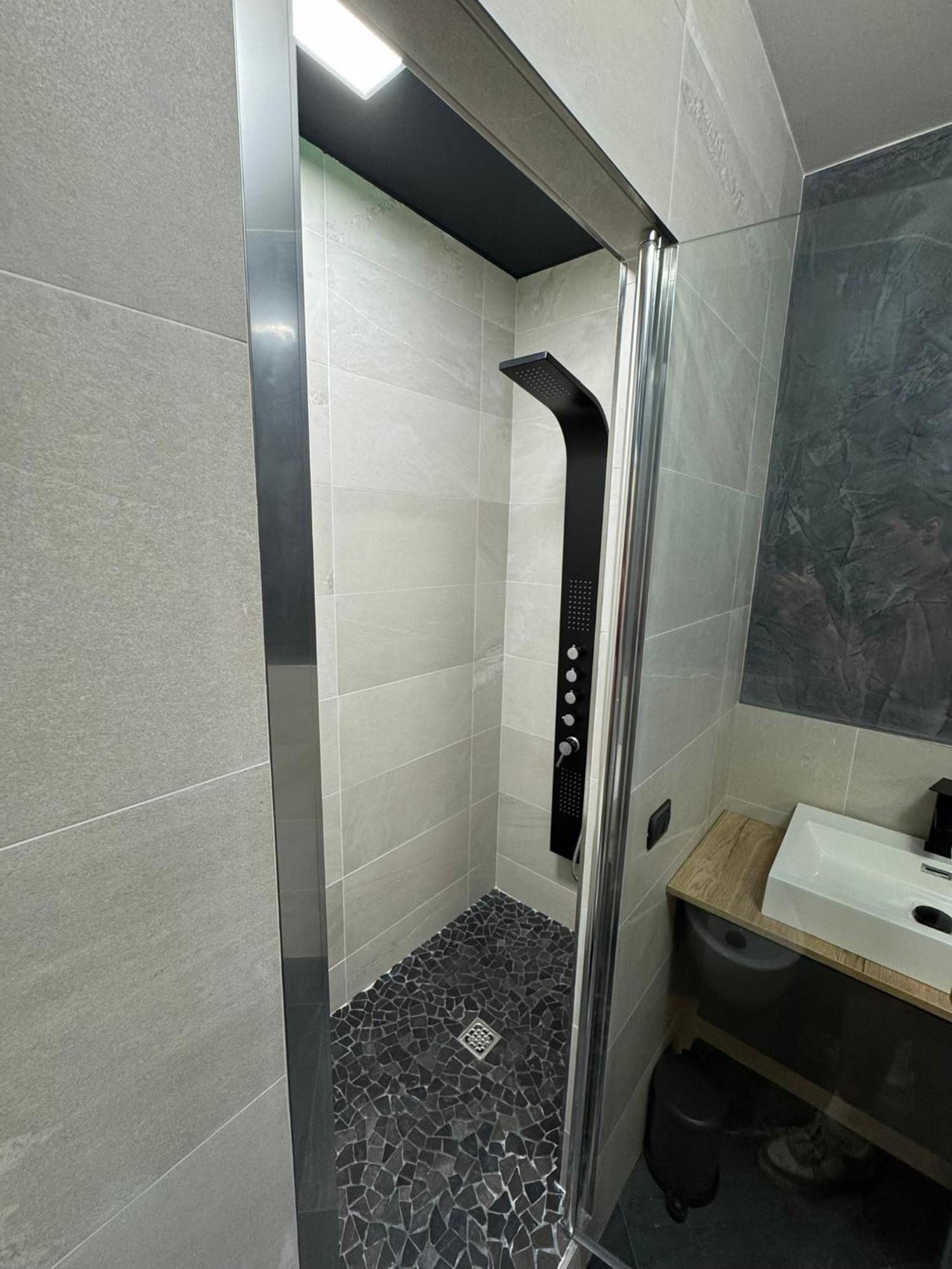 Ad Suite Apartment Riva del Garda Ngoại thất bức ảnh